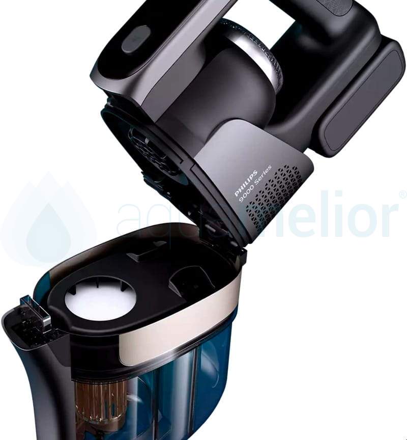 Filtr-do-odkurzacza-PHILIPS-Aquatrio-9000-XV1791-01-1-sztuka-lifestyle1.jpg