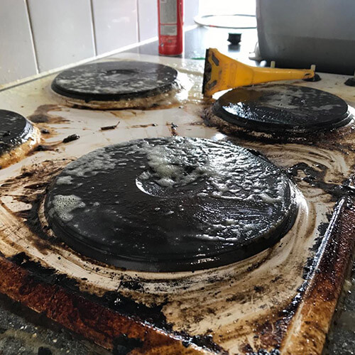 Jak wyczyścić piekarnik?